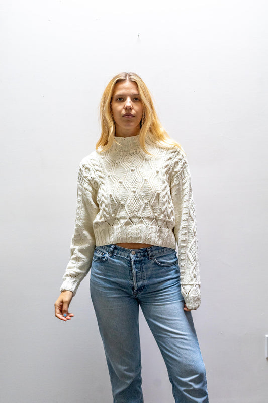 Liz Wear Cropped Knit Sweater