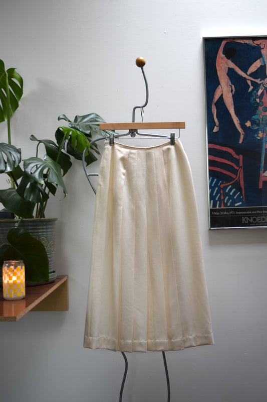 50’s Vintage White Pleated Midi Skirt